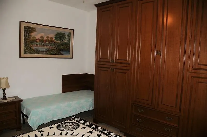 Villa Regina Enrica Monvalle Aparthotel